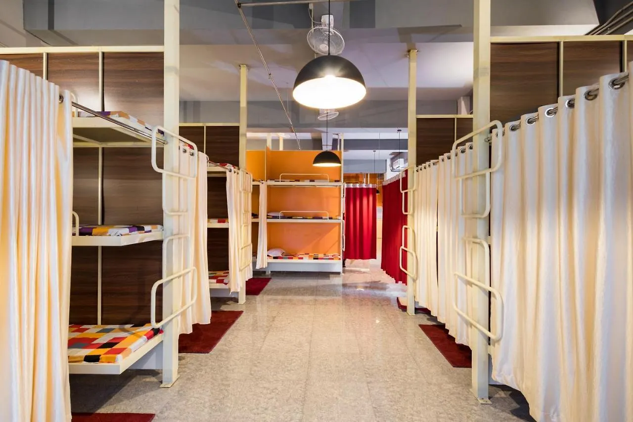 Peters Inn Kochi Metro Accommodation Services Хостел