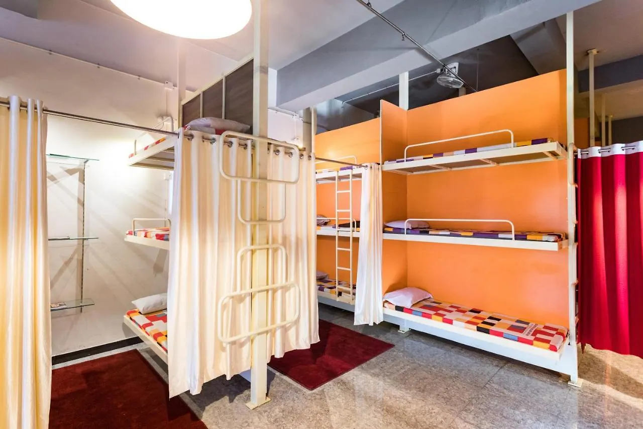 Хостел Peters Inn Kochi Metro Accommodation Services Индия